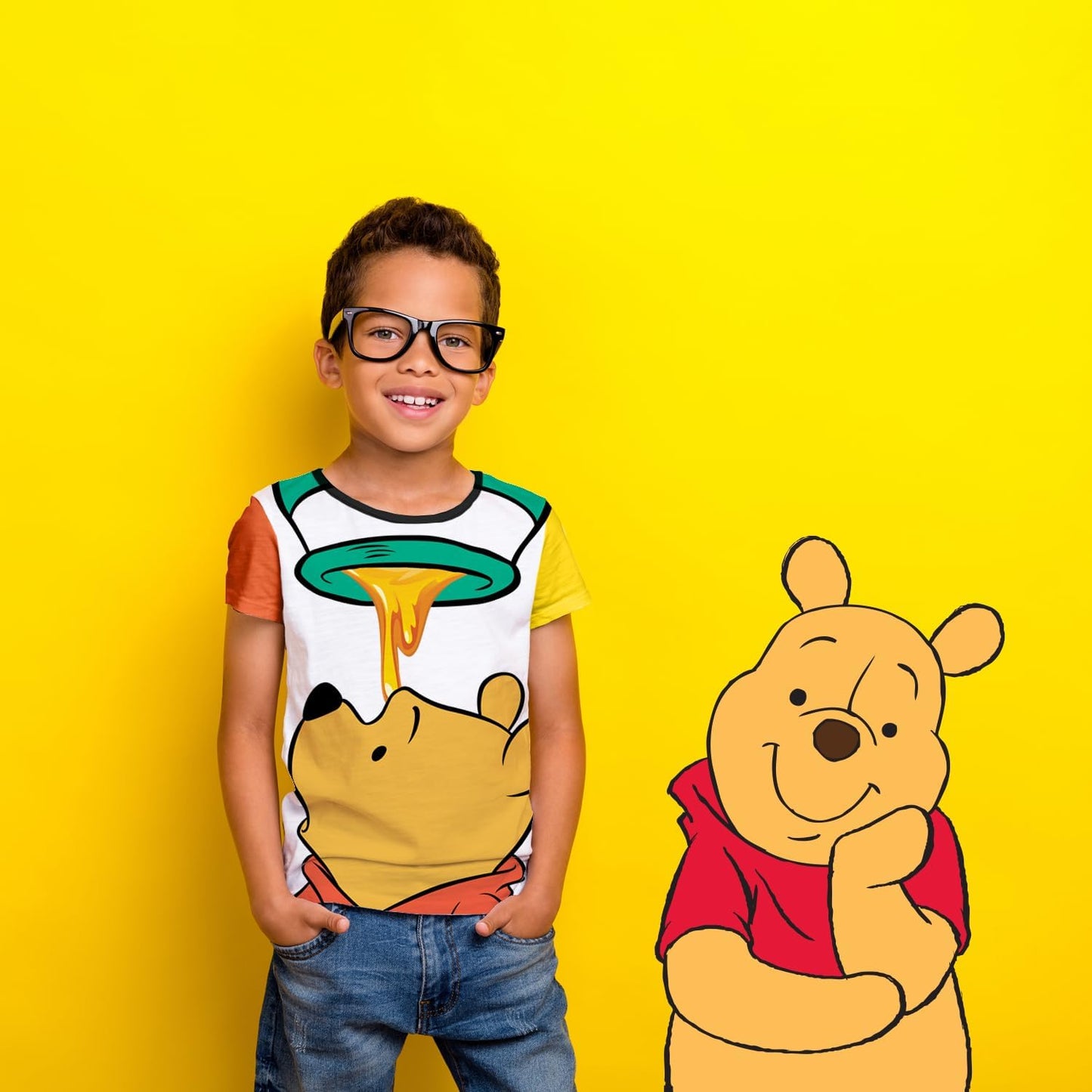 Winnie The Pooh Graphic - Camisetas