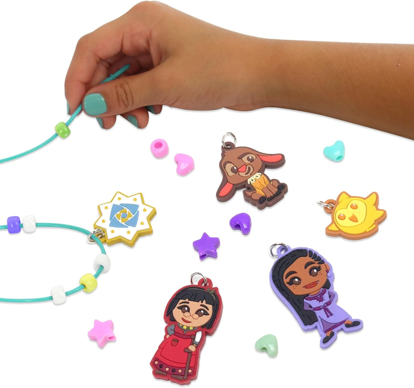 Juego de actividades para hacer collares