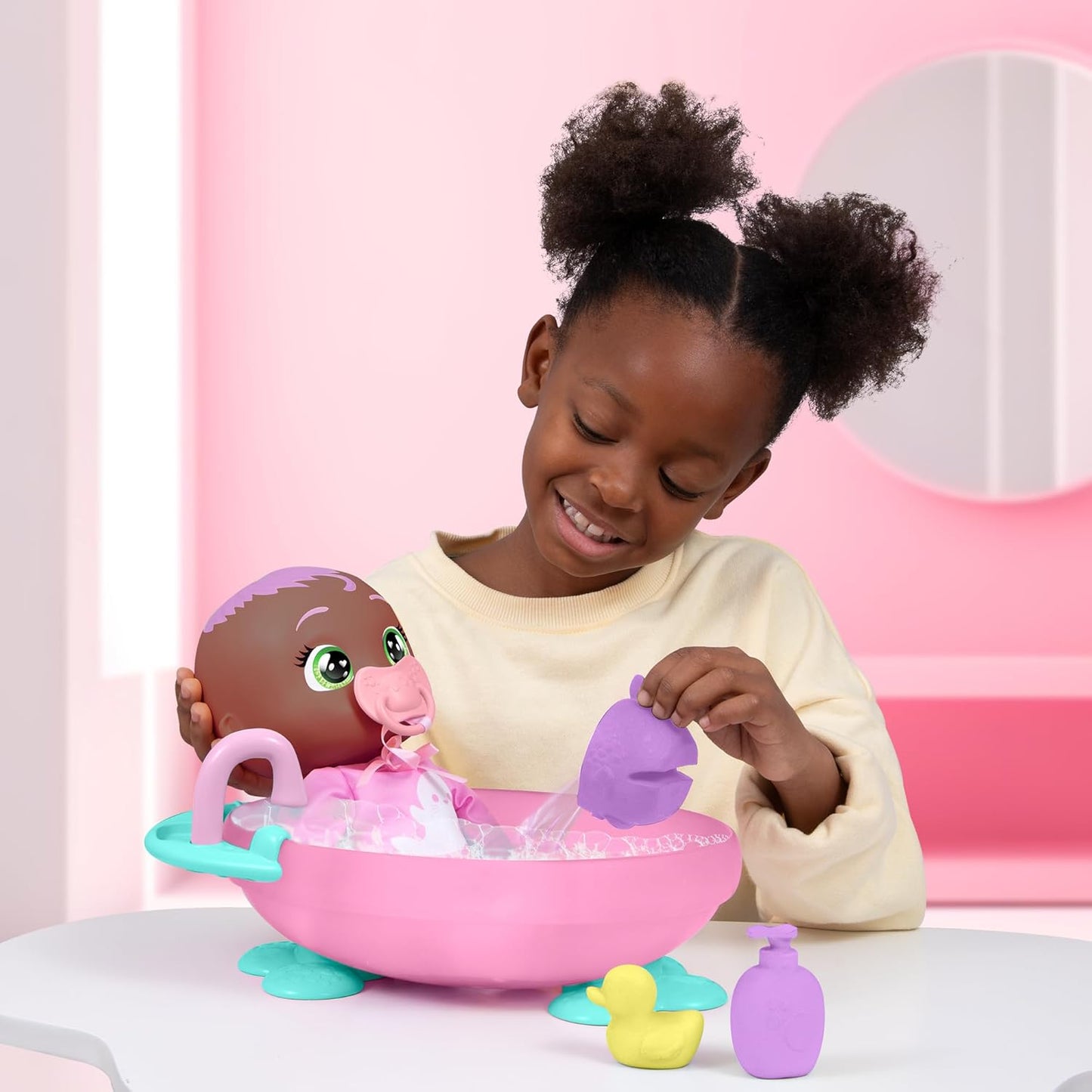 Cry Babies Newborn My First Bath Tiff - Juego de bañera interactivo para muñeca bebé con más de 20 sonidos