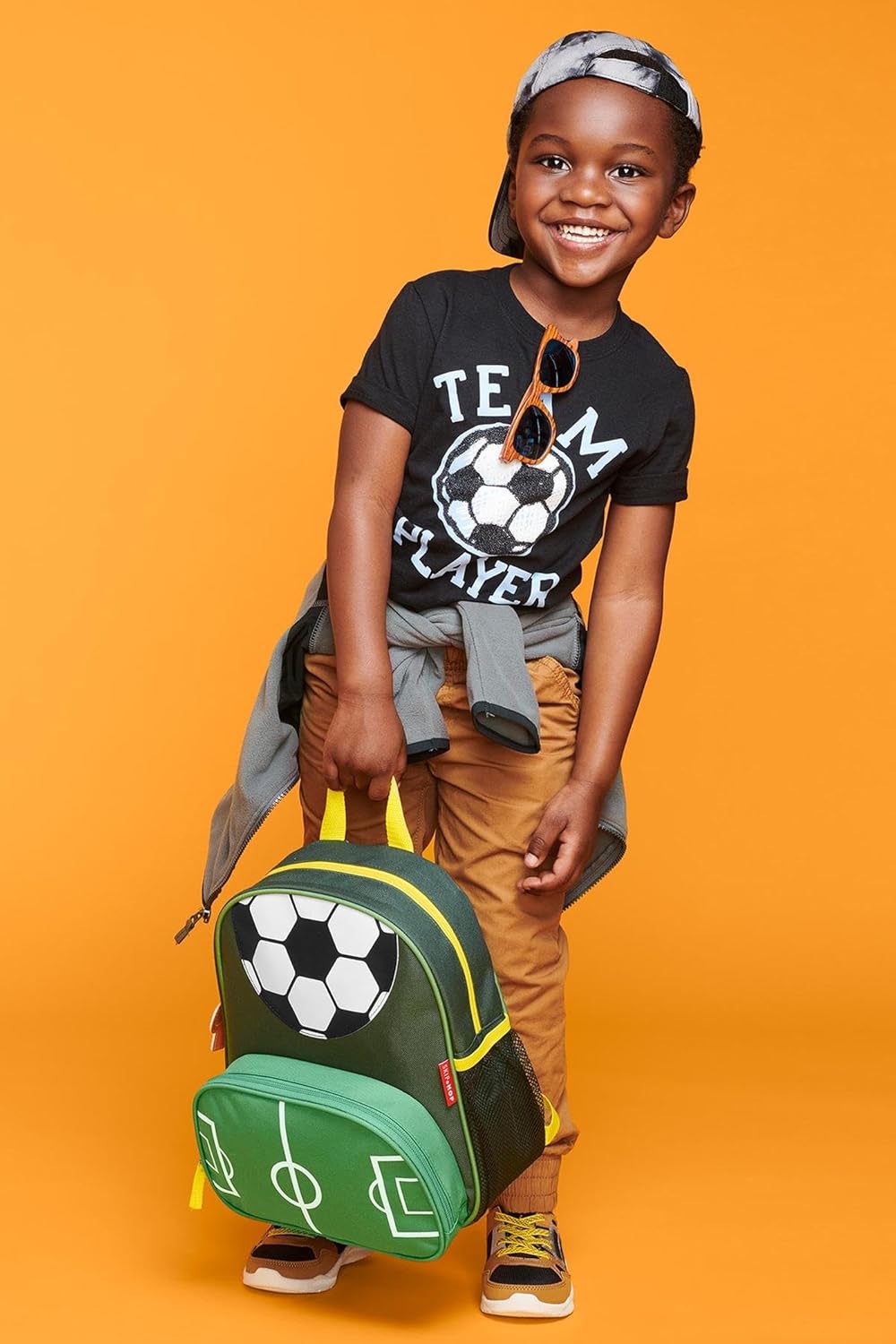 Skip Hop Sparks Mochila para niños pequeños fútbol 12 Pulgadas