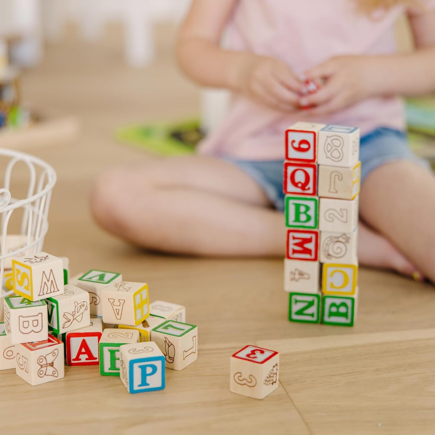Melissa & Doug Deluxe ABC/123 Juego de bloques de 1 pulgada con bolsa de almacenamiento (50 piezas) - Letras y números/Bloques de madera clásicos ABC