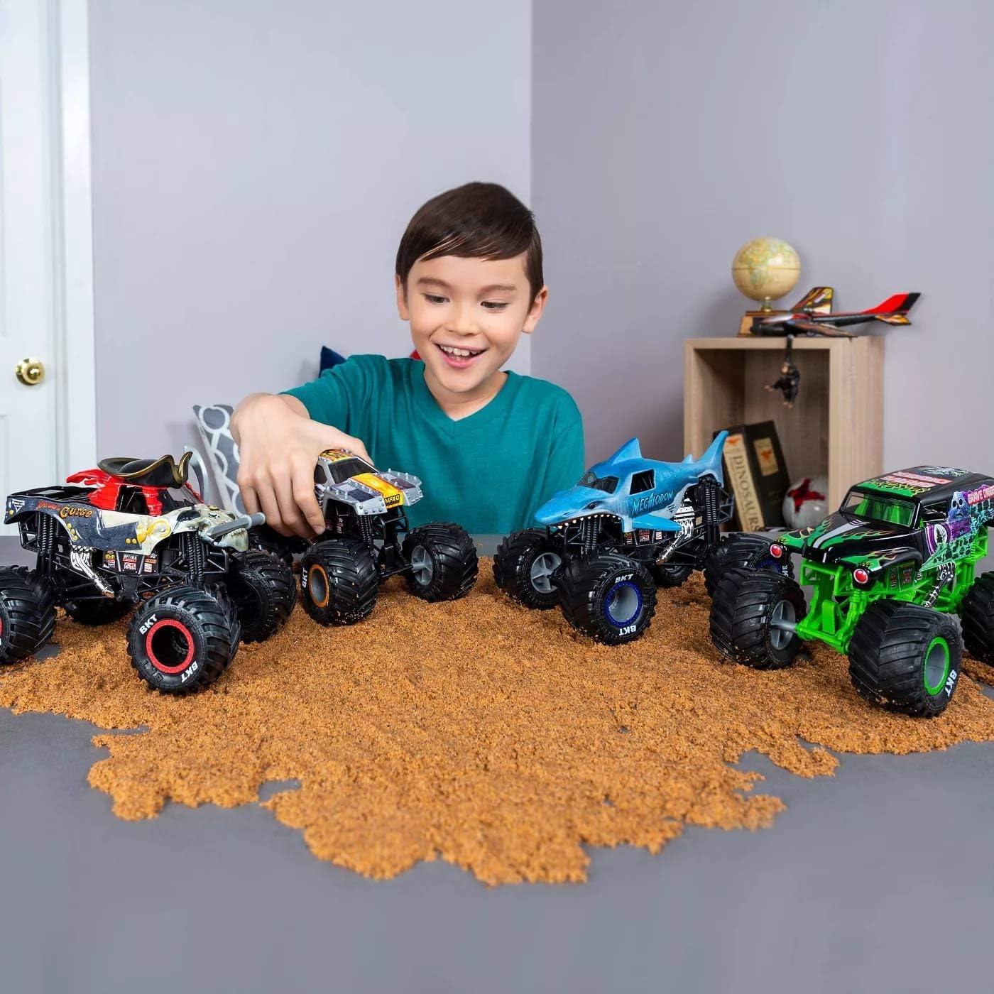 Monster Jam, Camión monstruo oficial de educación superior, vehículo fundido a presión, escala 1:24
