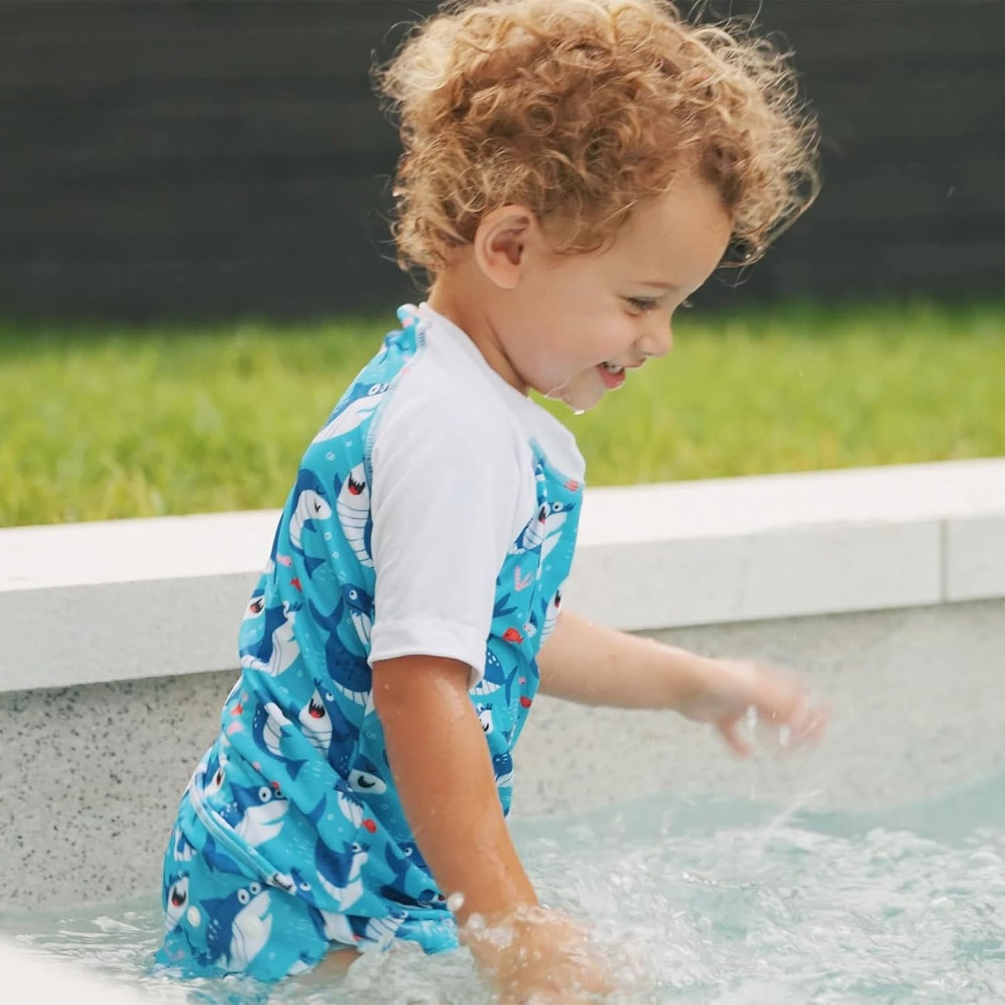 Trajes de baño para bebés babygoal con pañal
