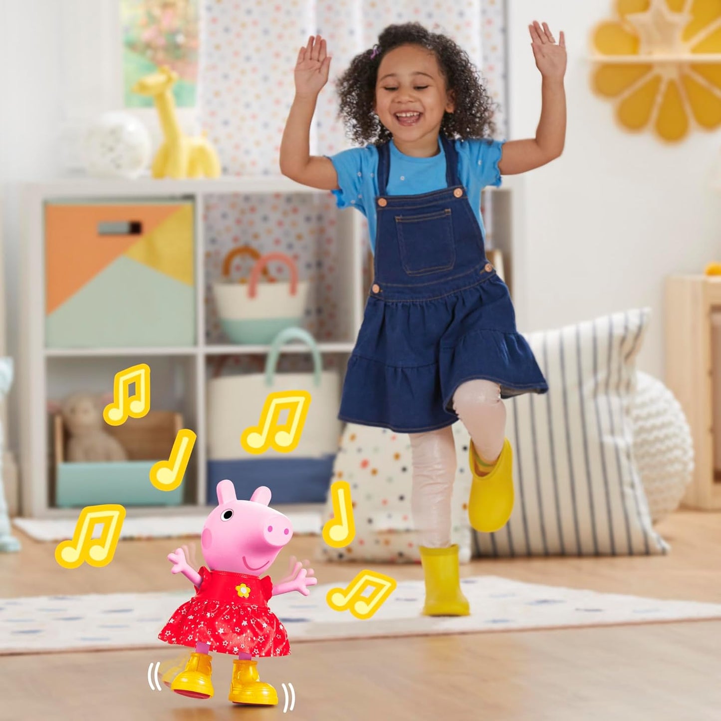 Peppa Pig Peppa's - Muñeco de fiesta cantando y bailando