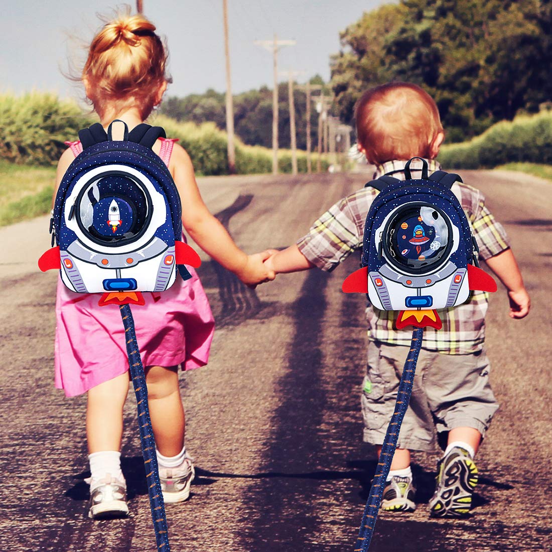 mini mochila con arnes