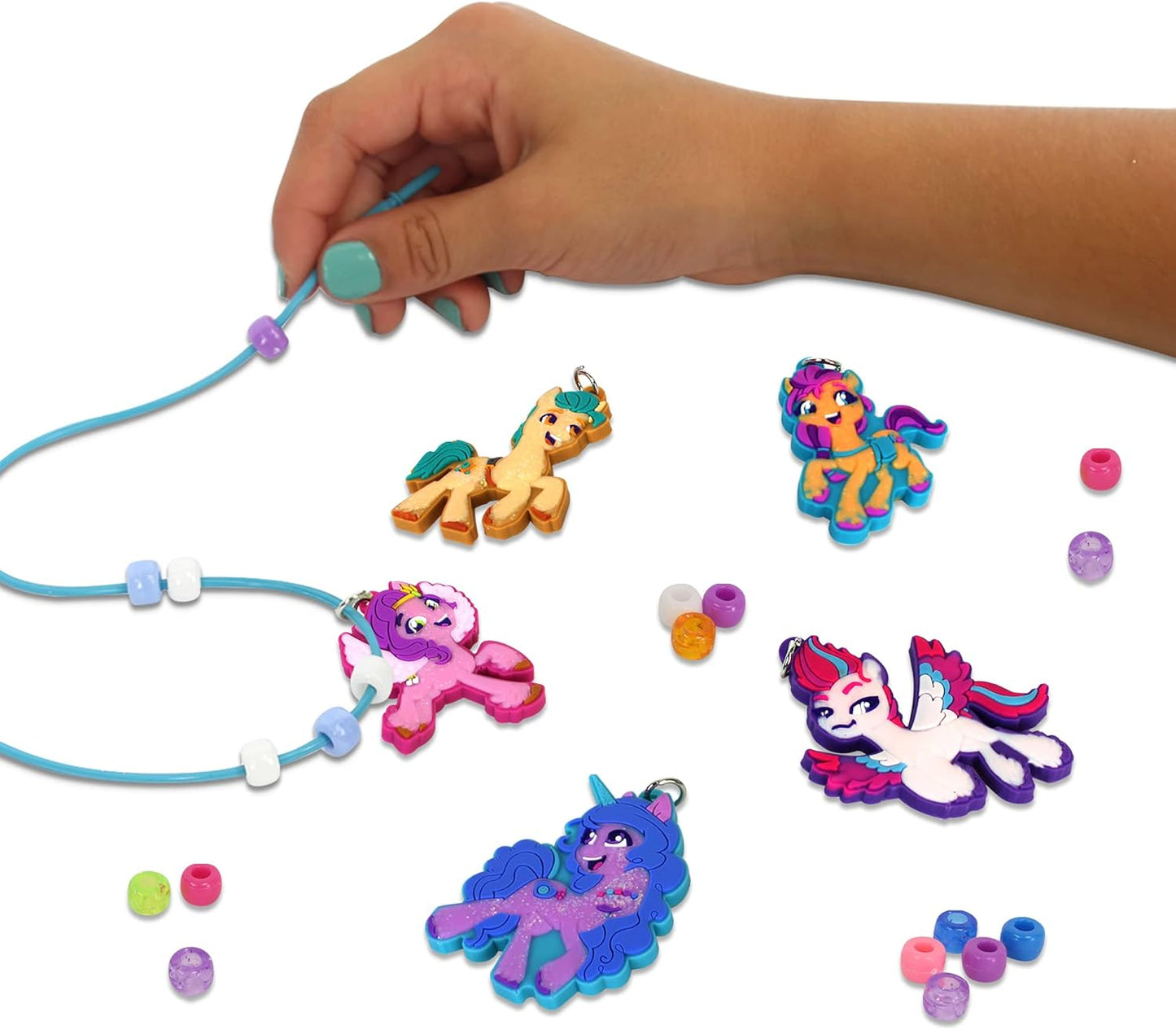 Juego de actividades para hacer collares