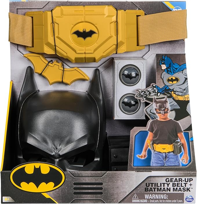 DC Comics Batman, cinturón utilitario, batarangs y pellets de humo