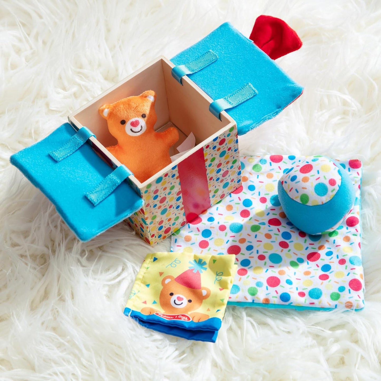 Melissa & Doug Caja de regalo sorpresa de madera, juguete infantil (5 piezas)