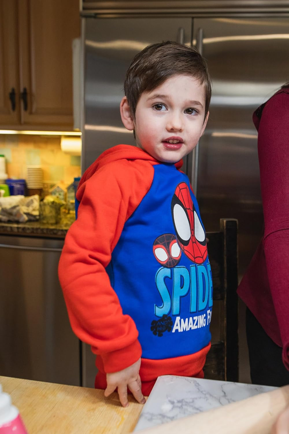 Conjunto de sudadera con capucha y pantalones Spiderman