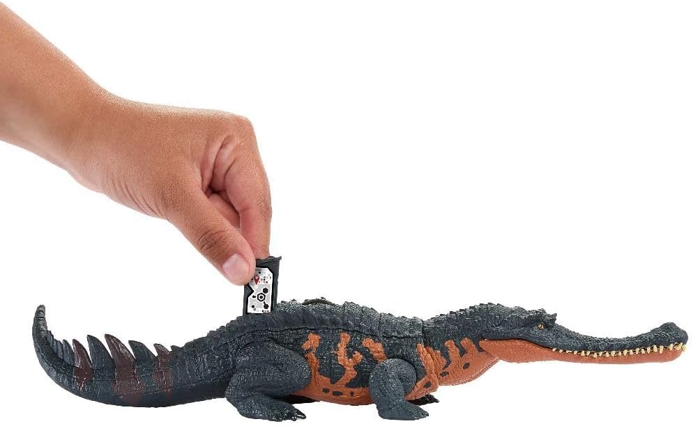 Mattel Jurassic World - Figura de dinosaurio Gryposuchus Wild Roar con sonido de rugido