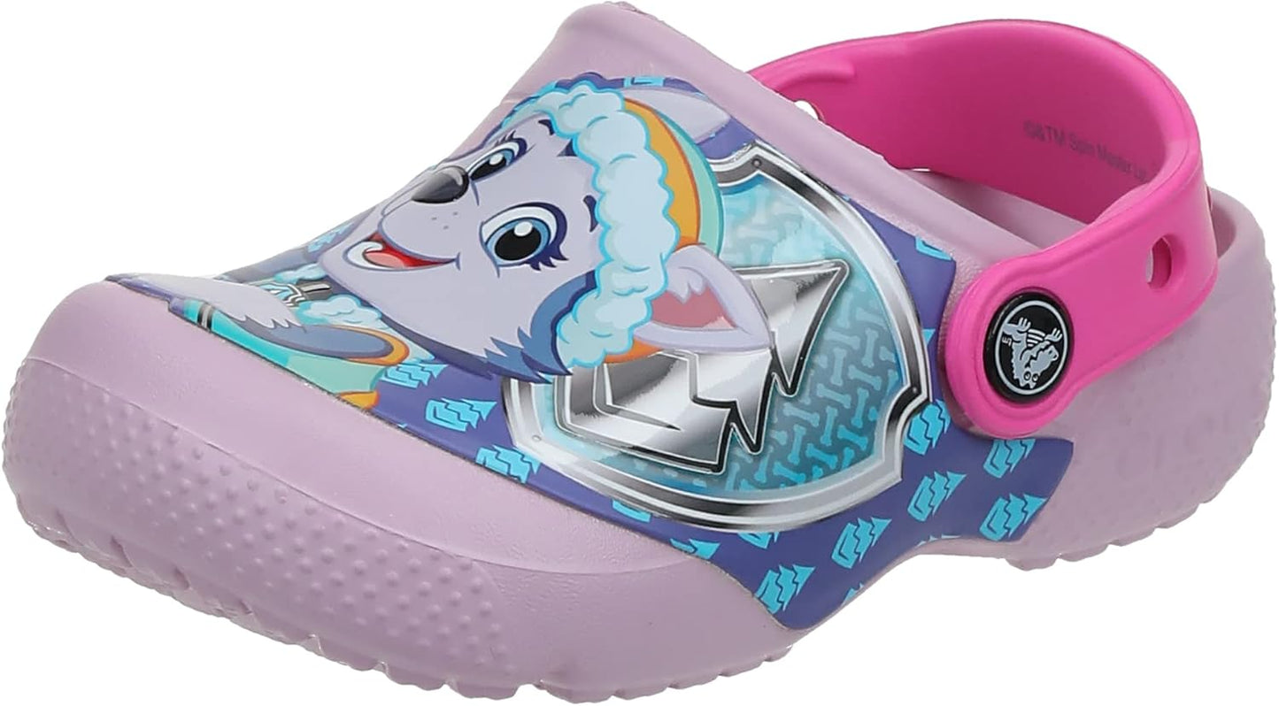 Crocs Zuecos divertidos unisex para niños con parche de Paw Patrol