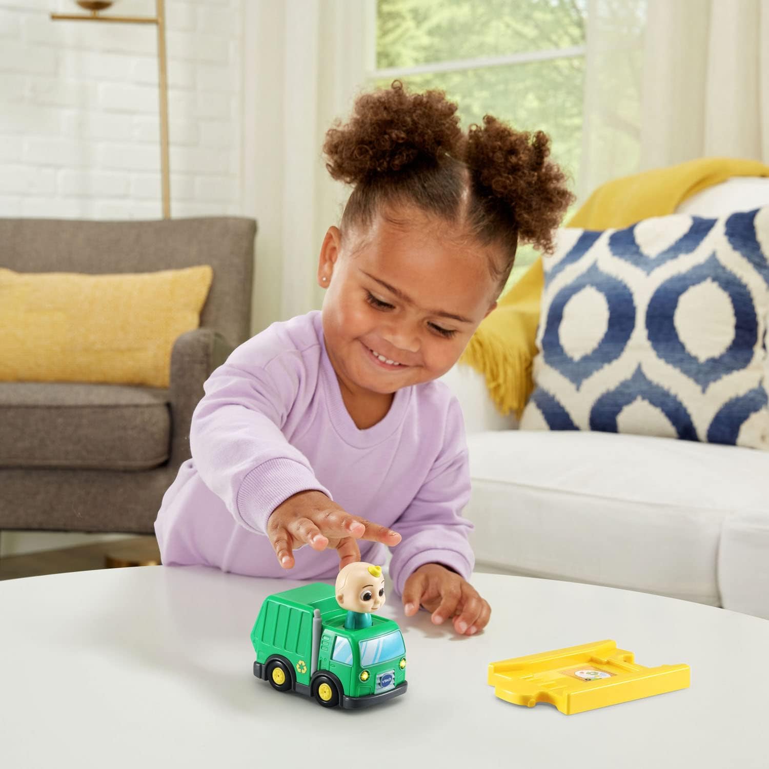 VTech CoCoMelon Go! Go! 