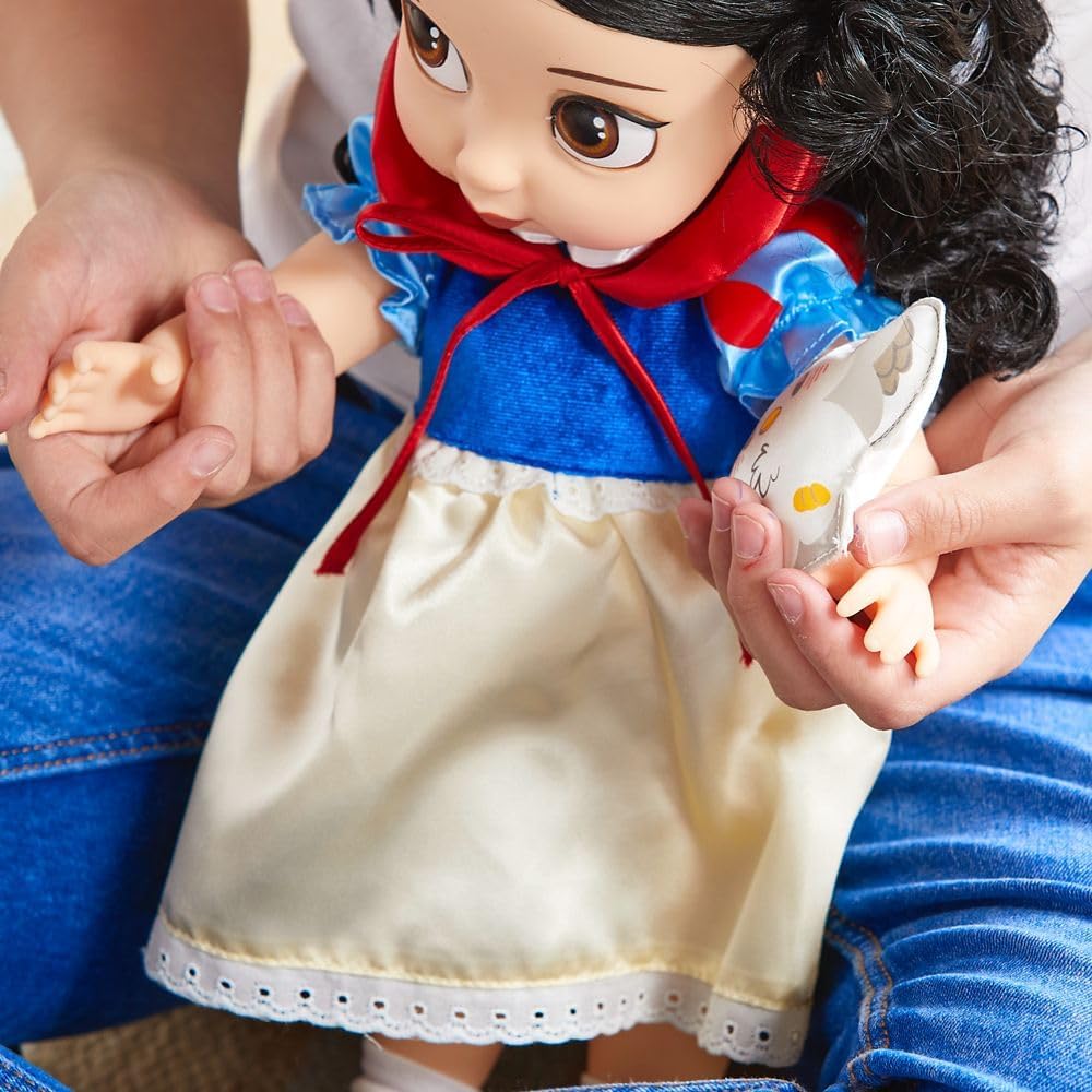 Disney Store - Muñeca Blancanieves de 16 pulgadas