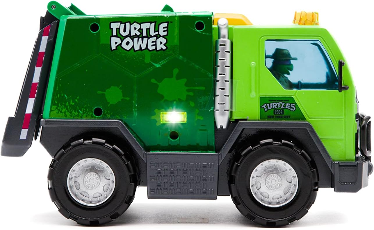 Teenage Mutant Ninja Turtles Thrash N' Battle - Camión de basura con luces y sonidos