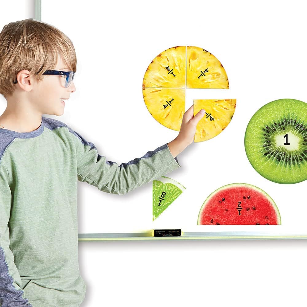 Learning Resources Fracciones magnéticas de frutas, aprendizaje de números para matemáticas infantiles, matemáticas Montessori, juegos para niños, juegos educativos para interiores, 24 piezas