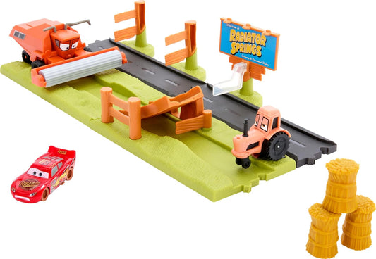 Mattel Disney Pixar Cars Playset con 3 vehículos de juguete y 2 formas de jugar