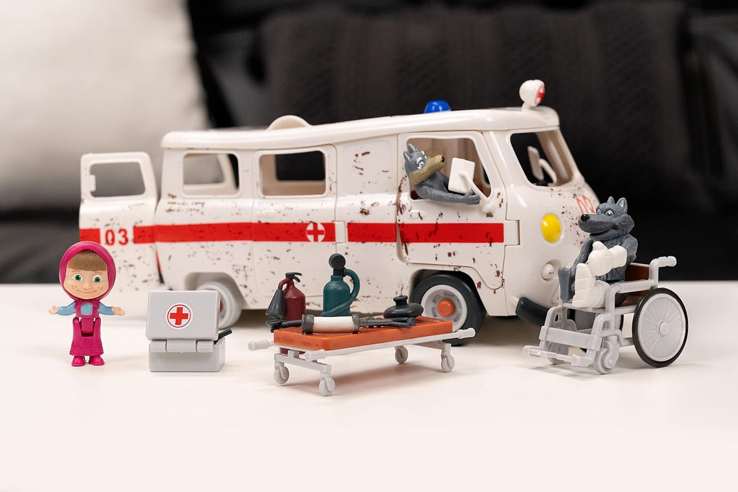 Masha Playset - Ambulancia