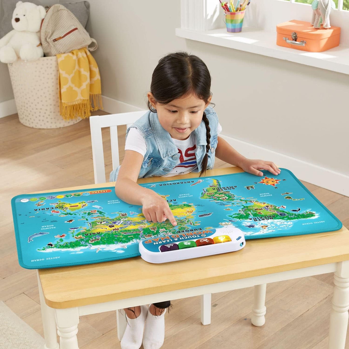 LeapFrog Toca y aprende el mapa del mundo inglés
