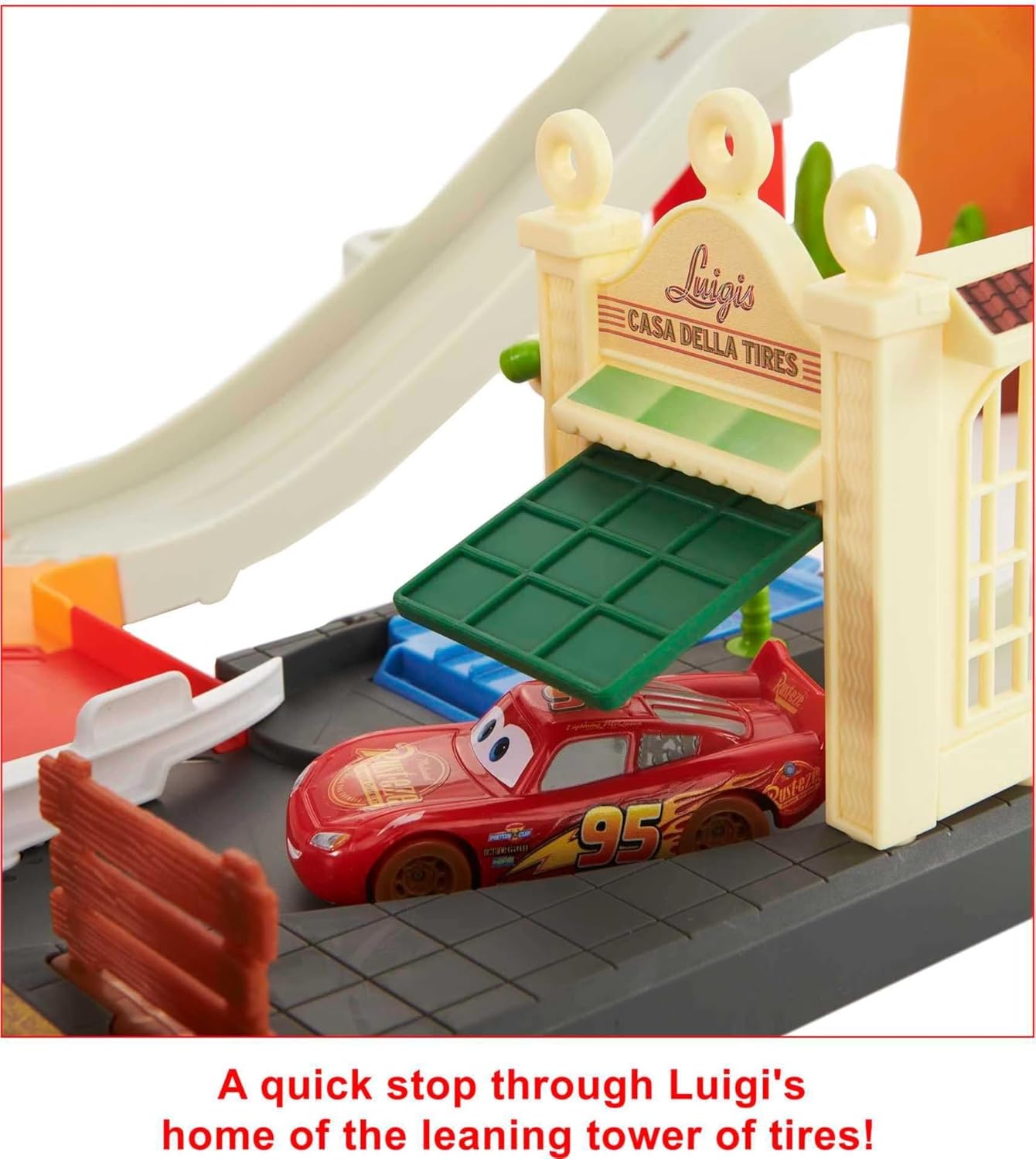 Mattel Disney and Pixar Cars Track Set con auto de juguete Lightning McQueen 