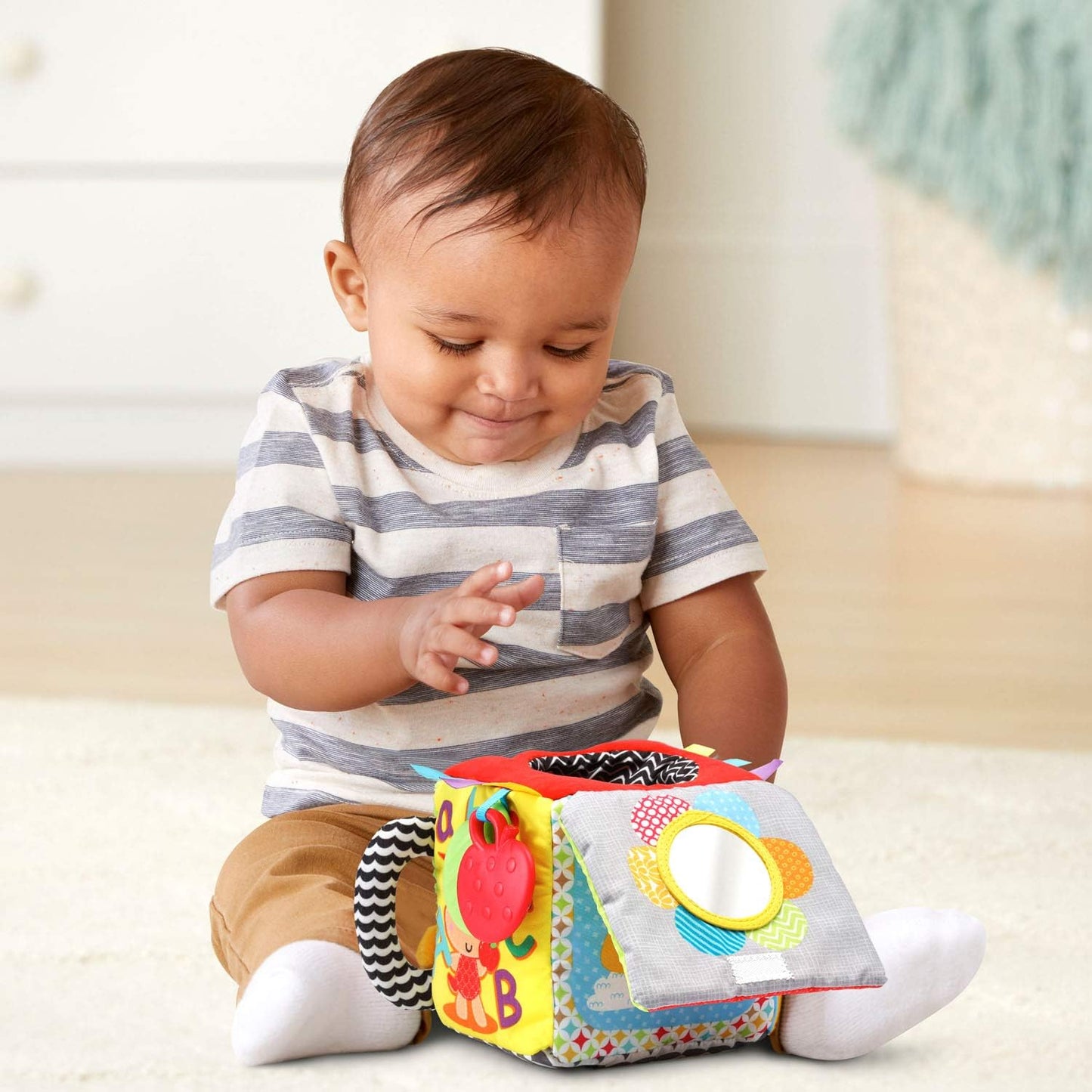 VTech Cubo sensorial suave e inteligente, multicolor