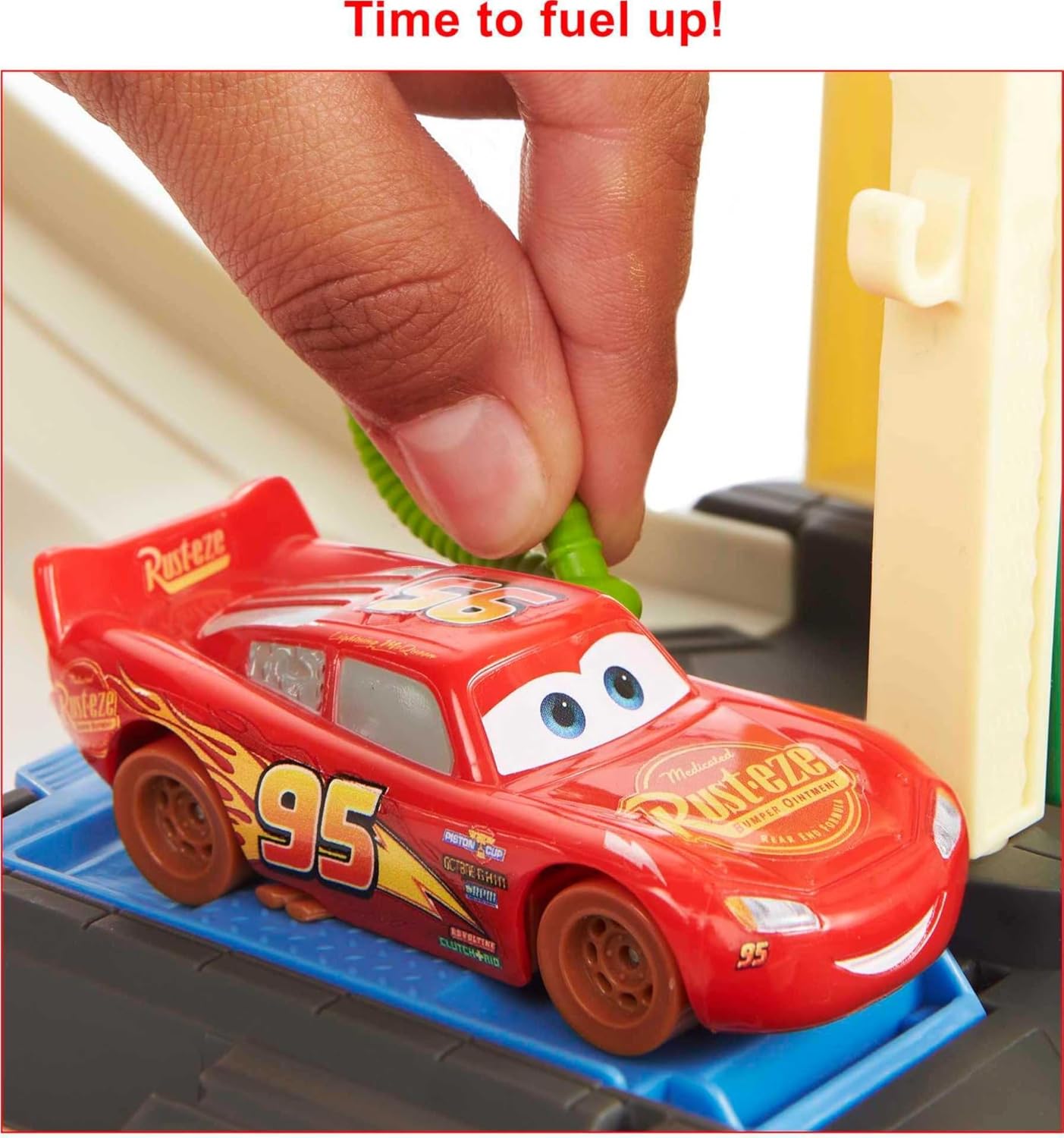 Mattel Disney and Pixar Cars Track Set con auto de juguete Lightning McQueen 